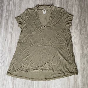 American Eagle top size medium